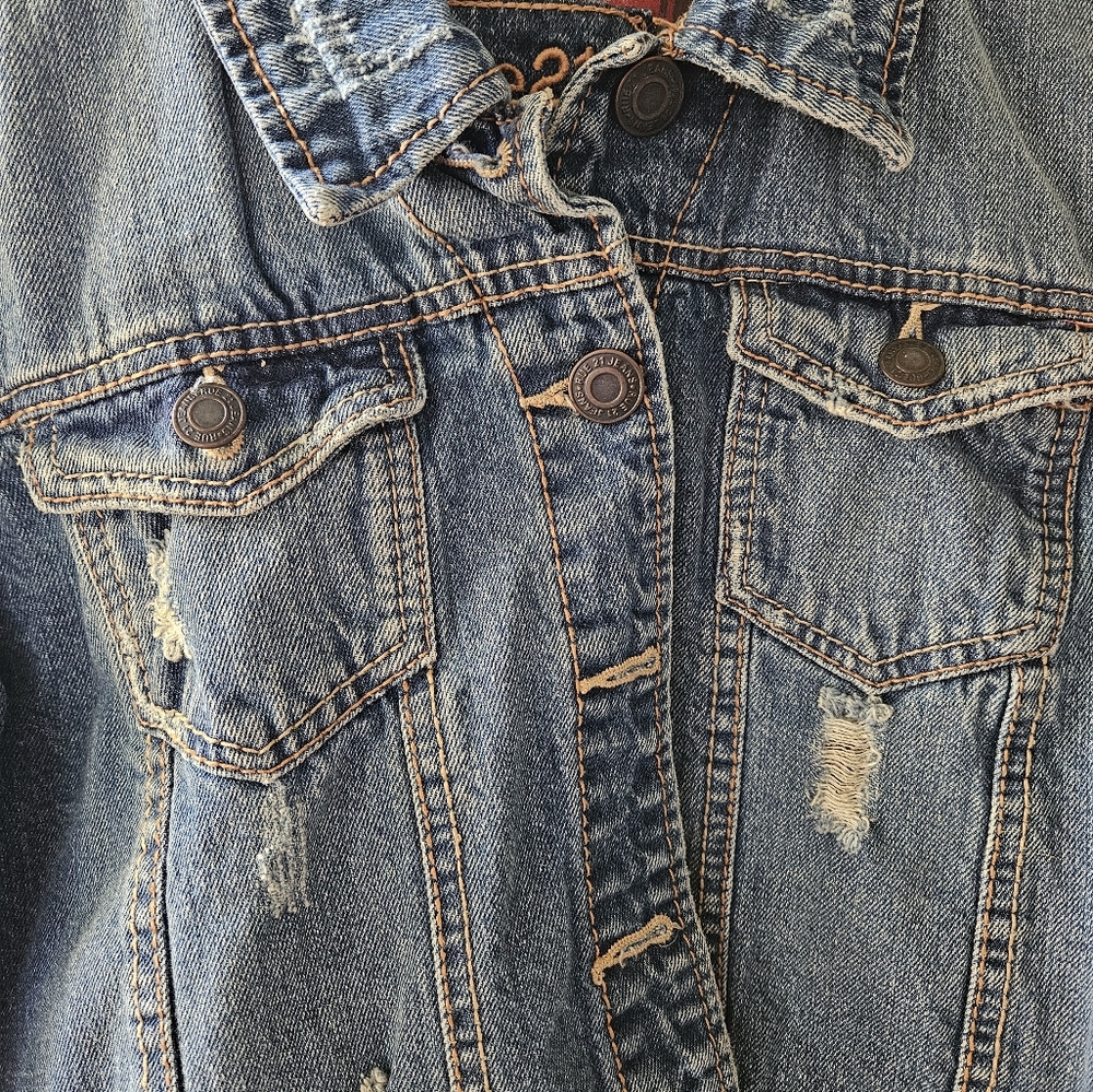 Rue21 Cropped Demin Jacket - image 8